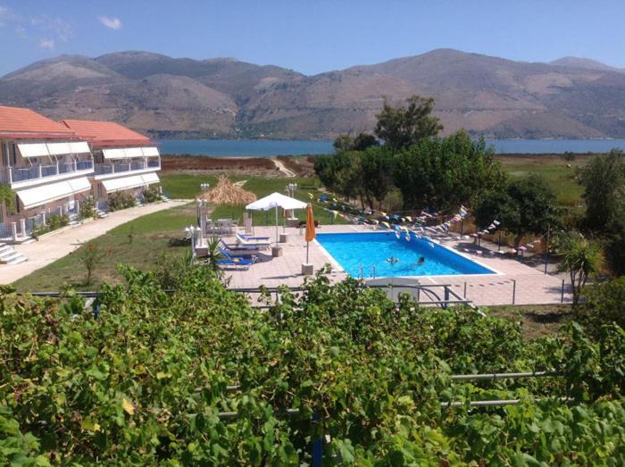 Liza Rooms Lixouri Exterior foto